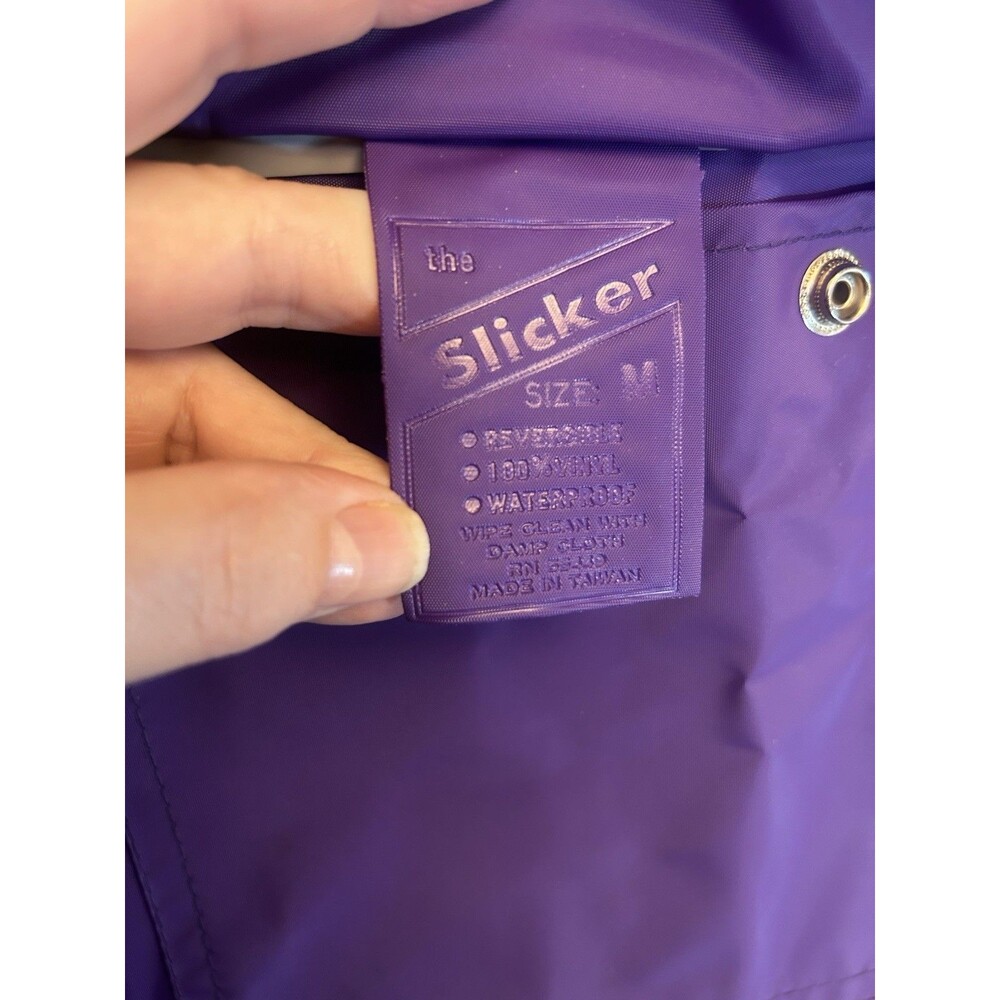 The Slicker Purple Reversible Hooded Raincoat Waterproof Vinyl Womens M Coat EUC - Picture 4 of 13